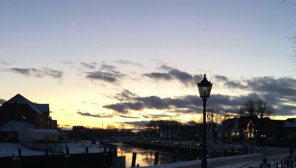 Gasthaus Hafenblick Tonning Bagian luar foto